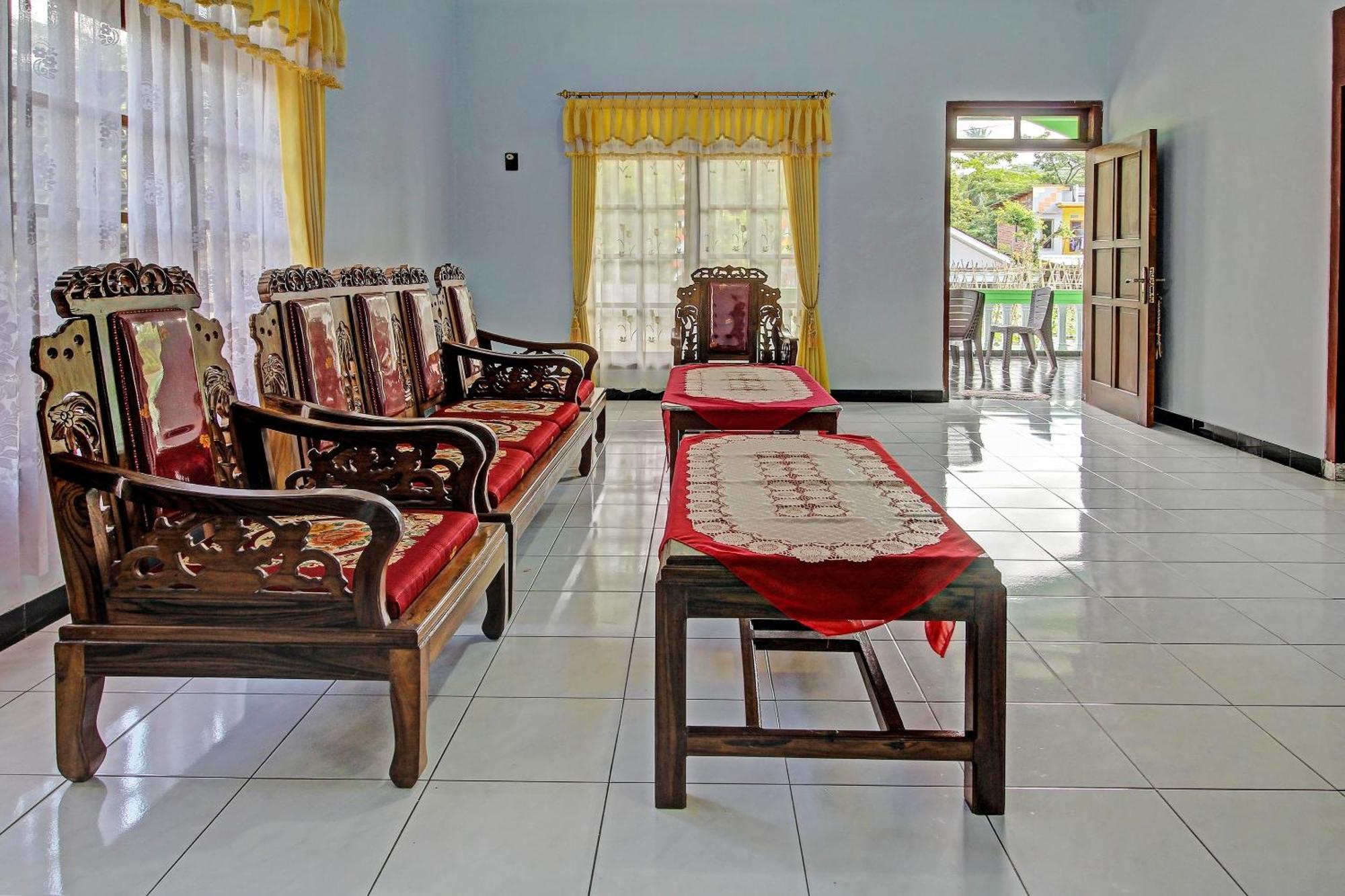 Spot On 91214 Desa Wisata Pandean Trenggalek Exterior foto